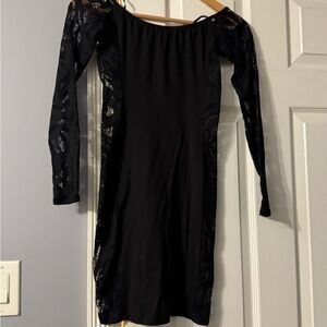 Elegant Black Lace Sleeve Dress